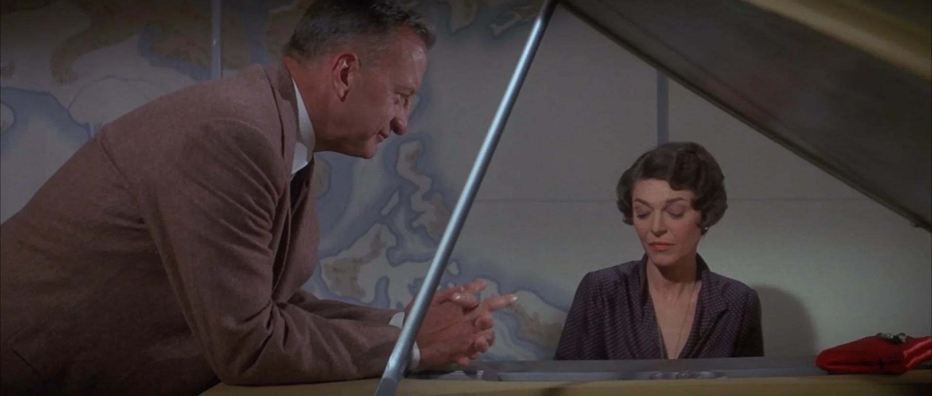 The Hindenburg George C Scott and Anne Bancroft