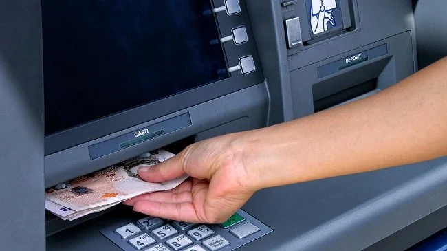 UK ATM Cash Point 650.jpg