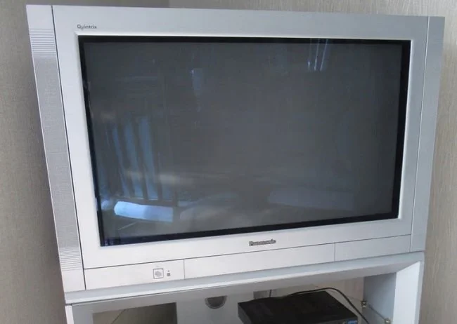 Panasonic Widescreen CRT.jpg