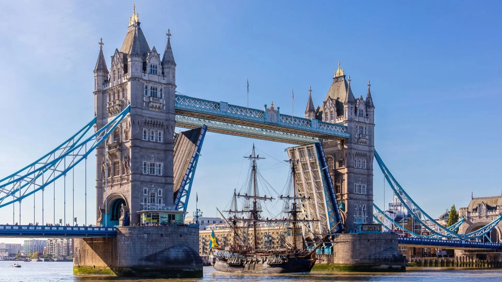 Tower Bridge