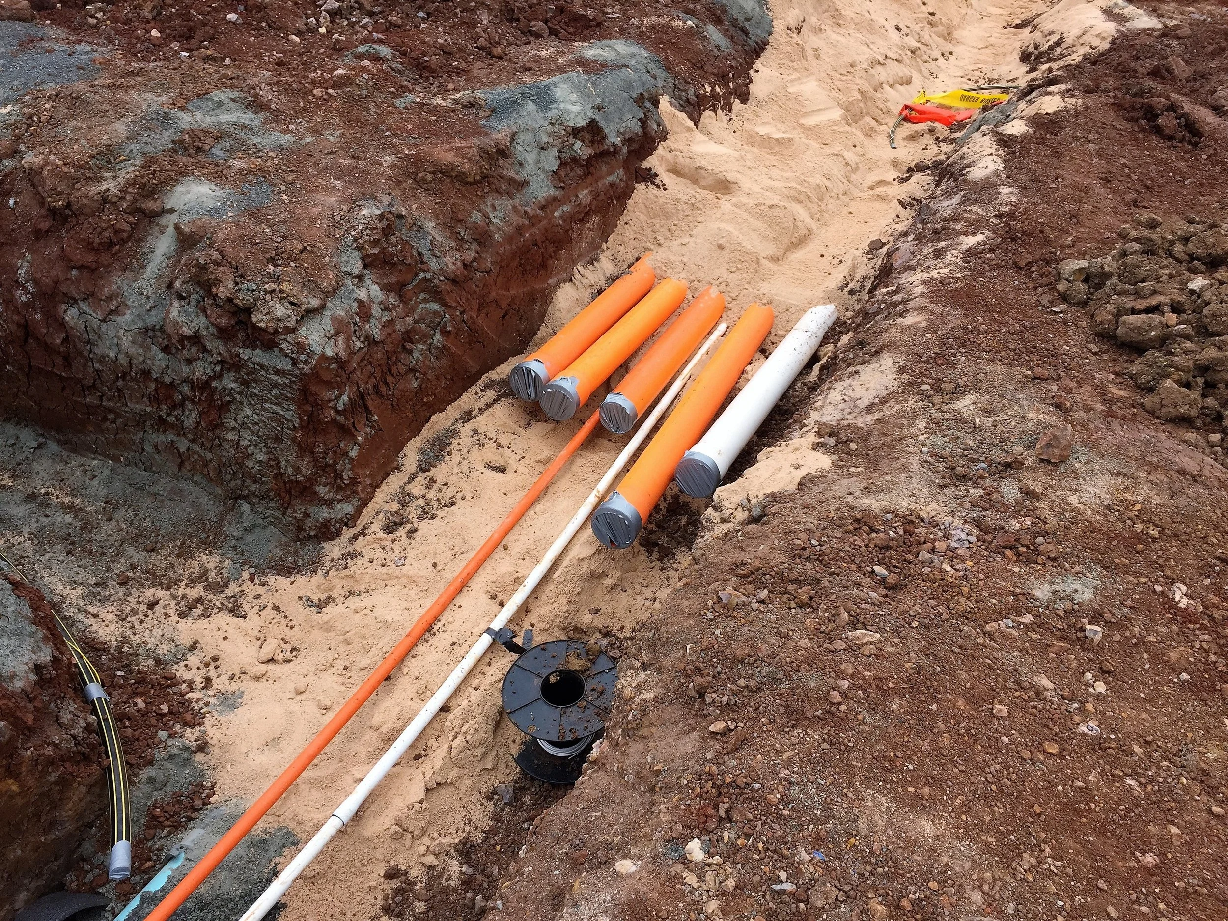 IMG_0737 Conduiting.JPG