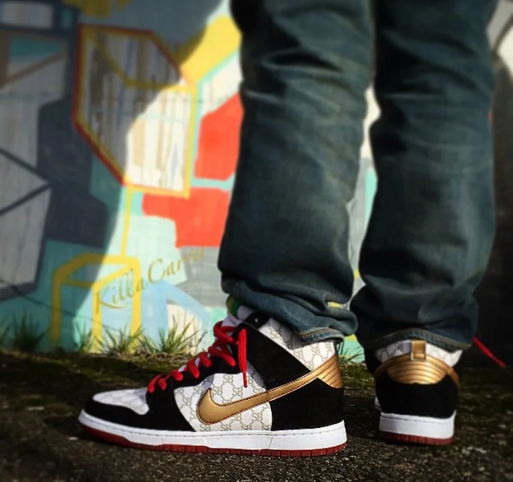 @killacarver broke out the black sheep highs for DXCSEATTLE