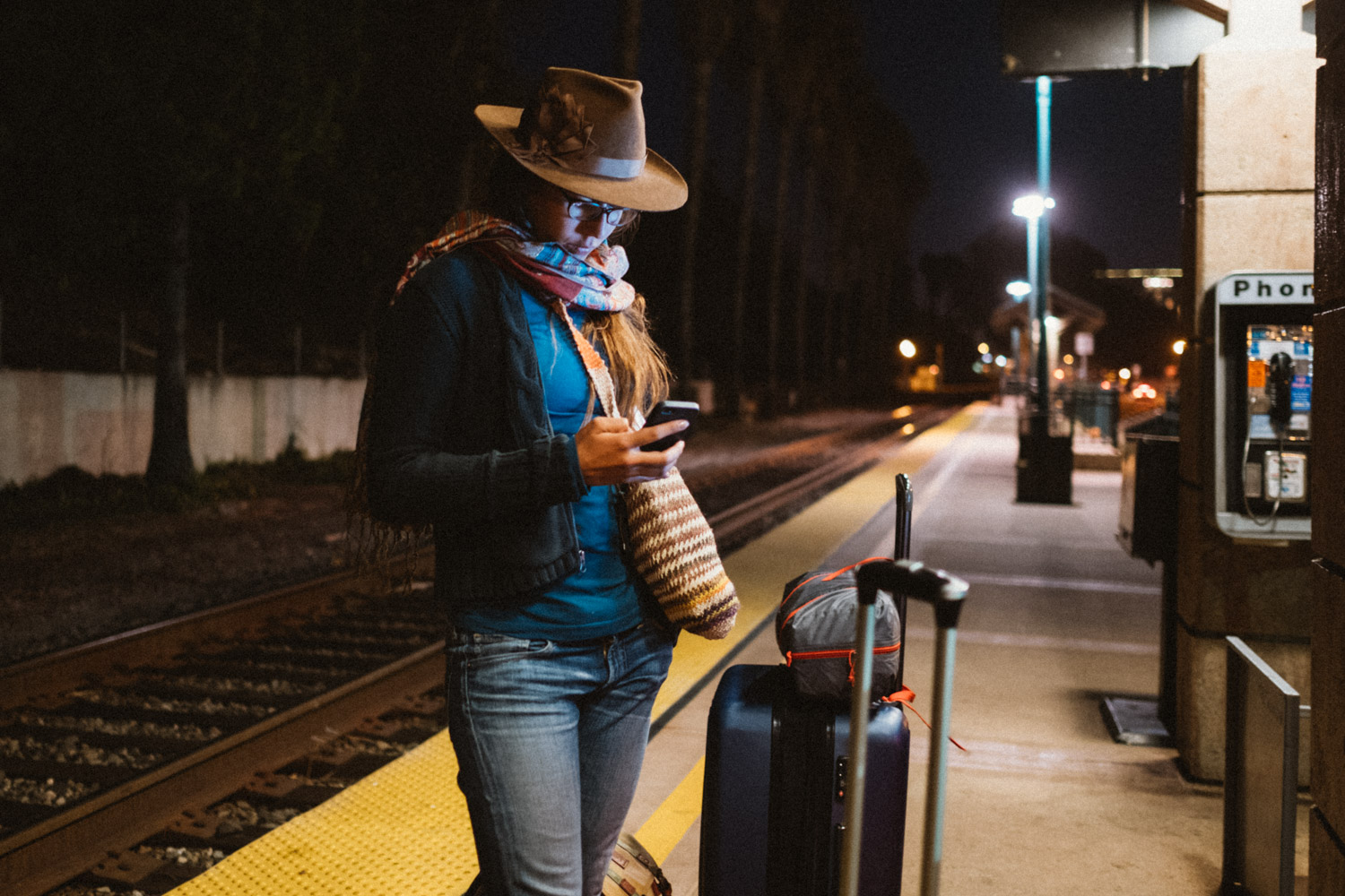 Waiting for the train in Ventura