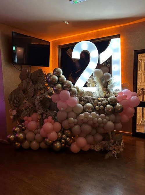 21 Decorations - 1.jpg
