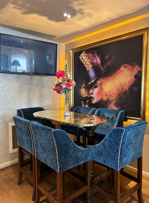 Gold Table.png