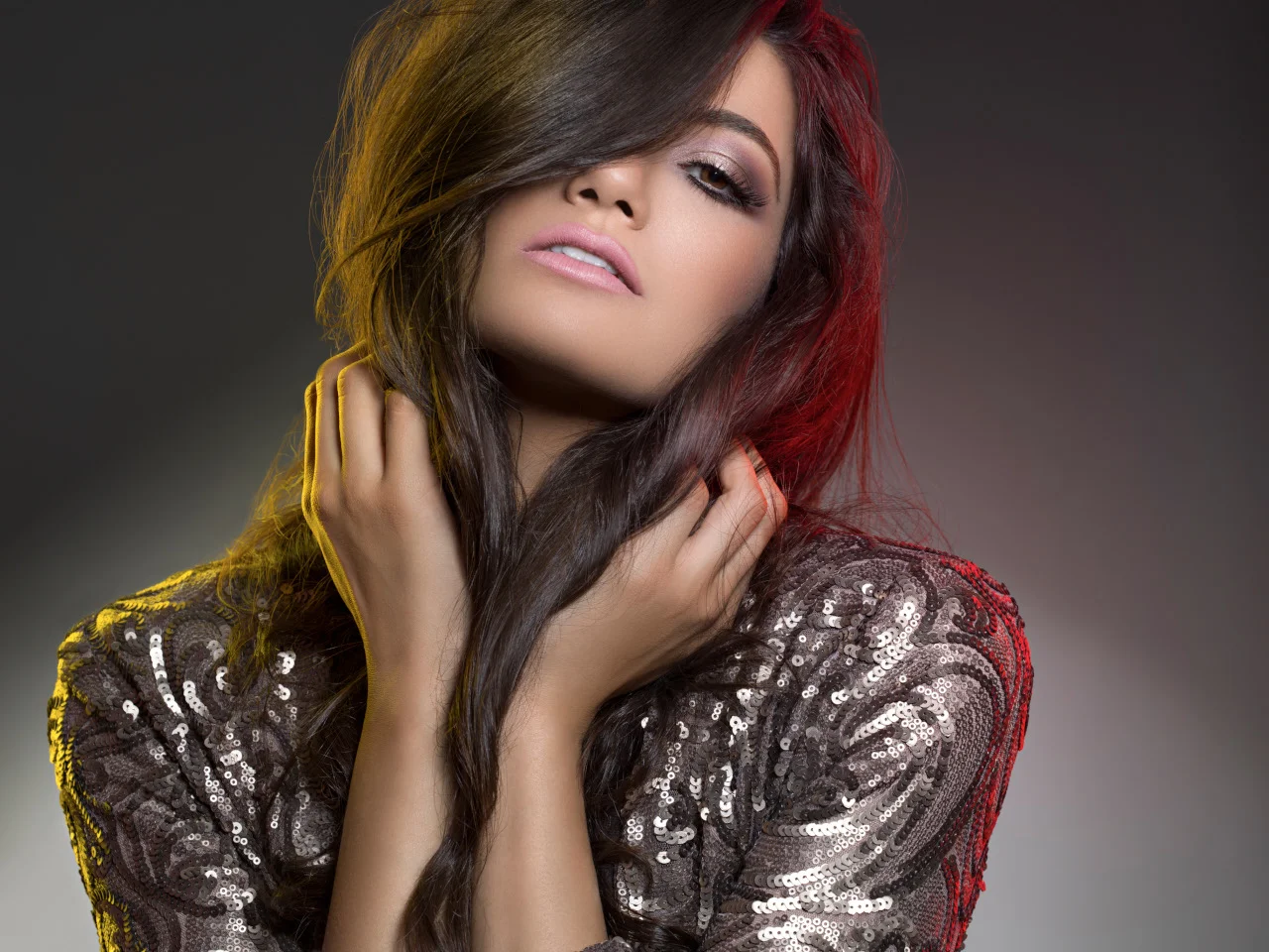 Tara's beauty shoot-063_v2.jpg