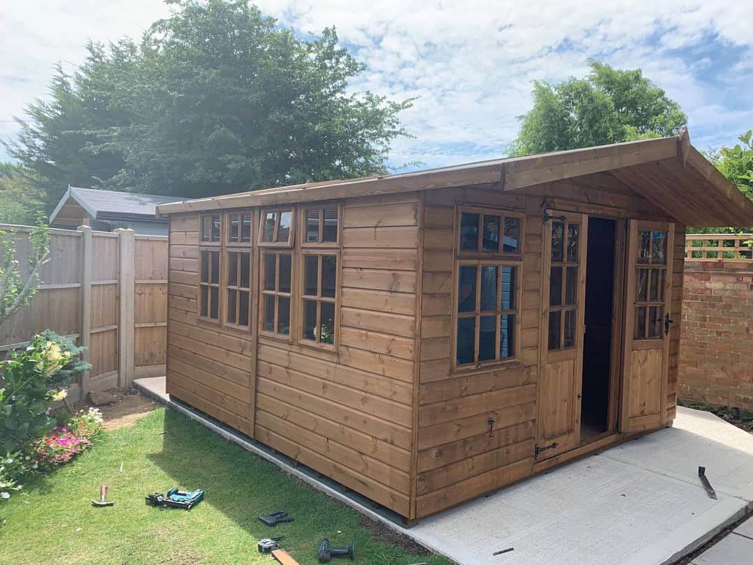 A lovely 12' x 12' cabin put up today. Under 2.5 metres in height keeping it within permitted development.
.
Recycled plastic floor bearers to stop early rot of the floor.
.
Breather membrane on the roof with polyester long life roofing felt.
.
Thank