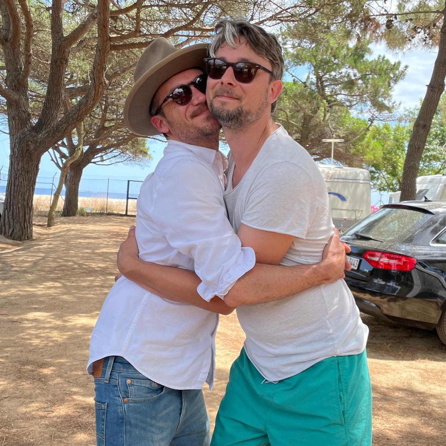 Spent the last 5 days in Platja w/ @chayadileni and reunited with my good friend Manu. We met as 2 year old toddlers on this exact campsite and remain friends to this day 😍 #friends #camping #costabrava