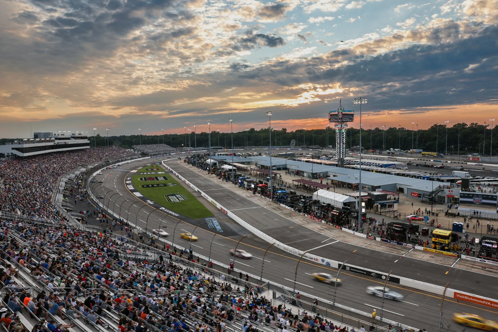 Richmond_Raceway_NASCAR_PJ_Sykes-40.jpg