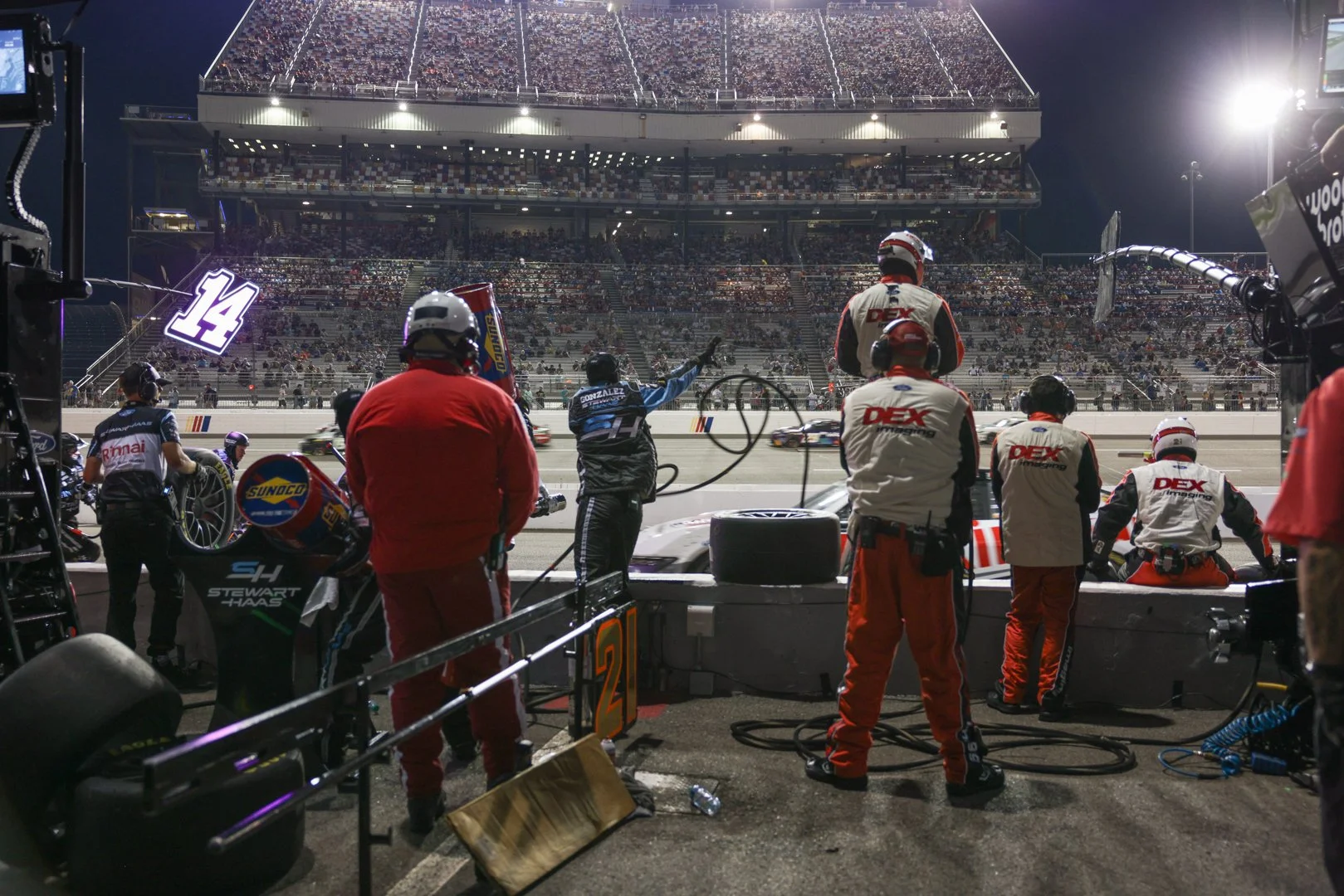 Richmond_Raceway_NASCAR_PJ_Sykes-47.jpg