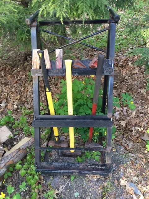 Splitting wood: productive workout