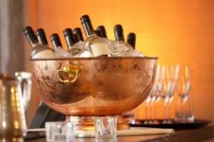 Wine bottles in ice bucket.156226487.jpg