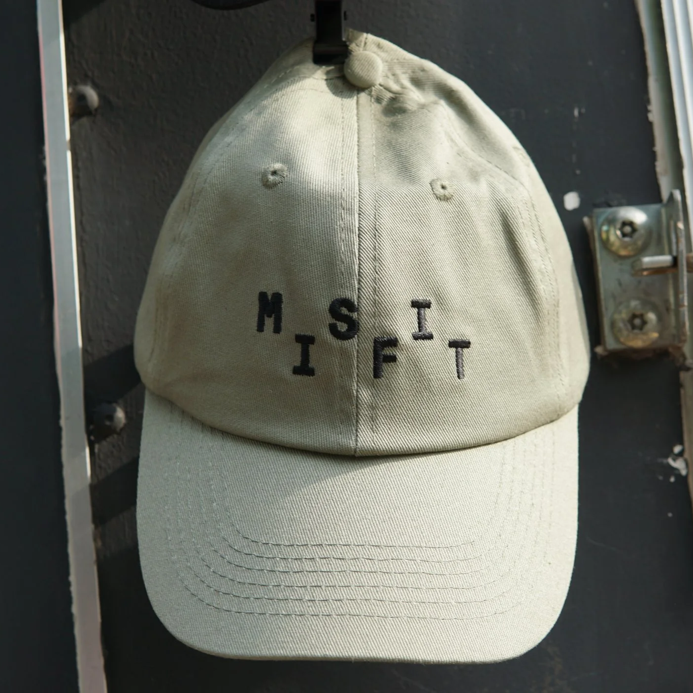 SNY07256.png