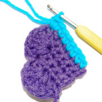 Into next stitch work 2 doubles.