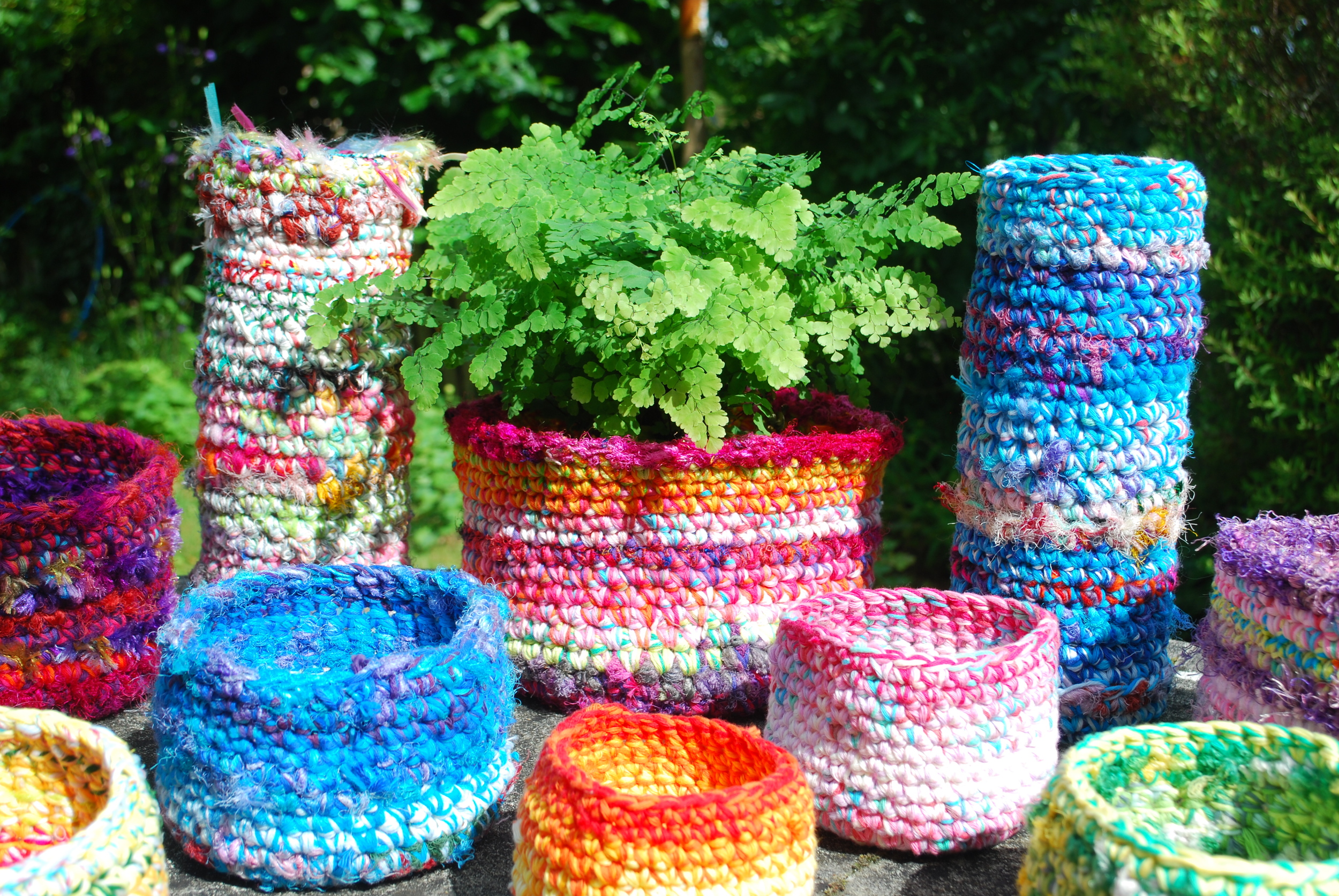 How to crochet a round basket (any size / any yarn)