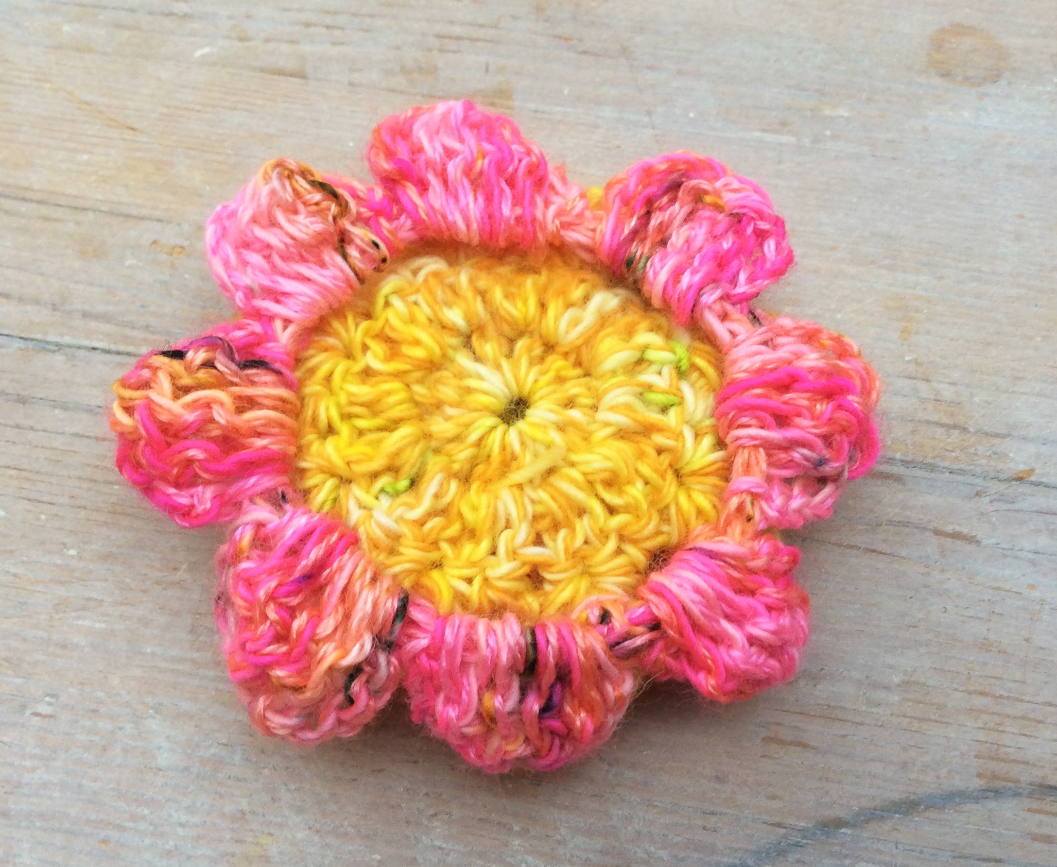 Wire Crochet Flowers - Large Daffodil
