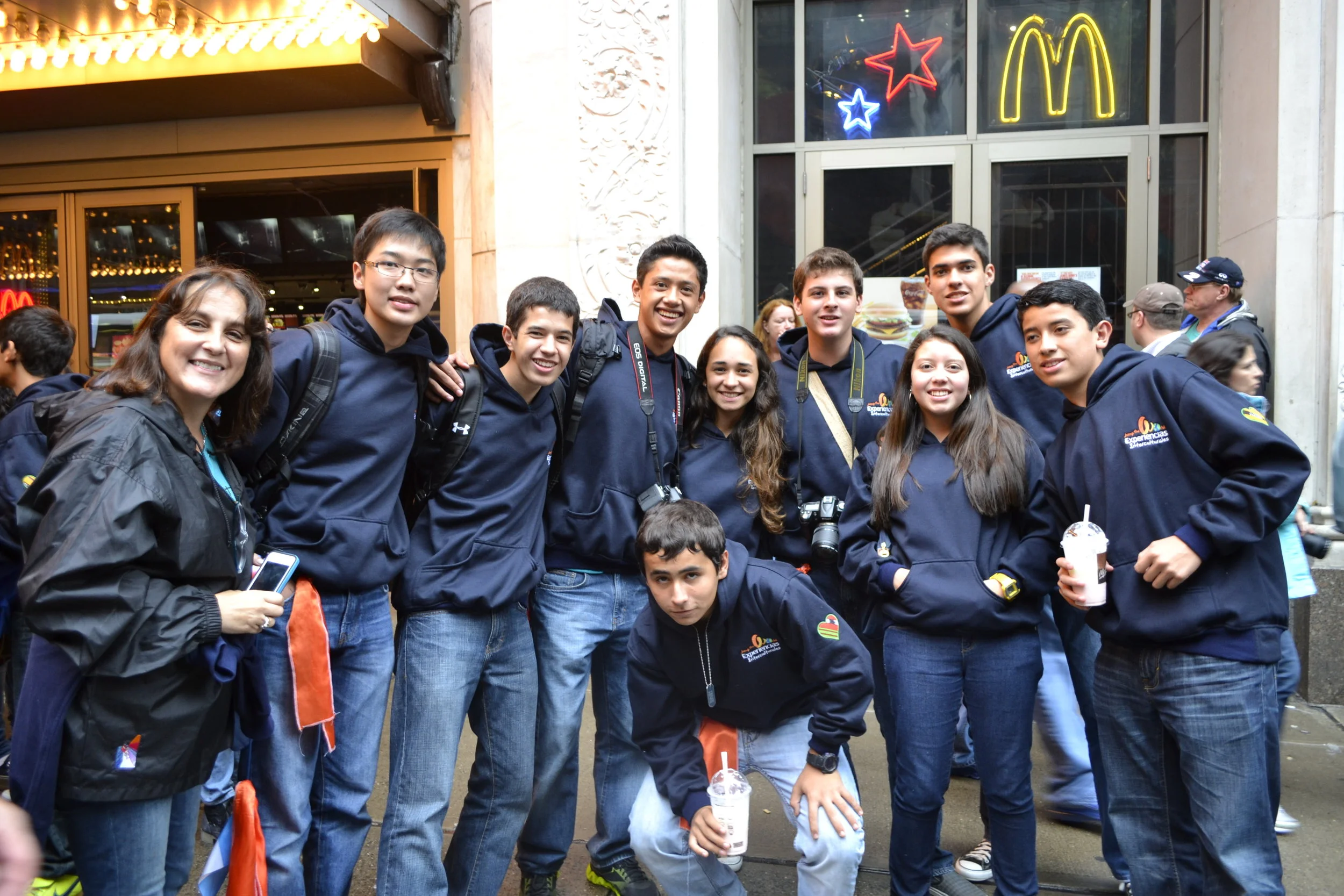 NY- Grupal 12.JPG