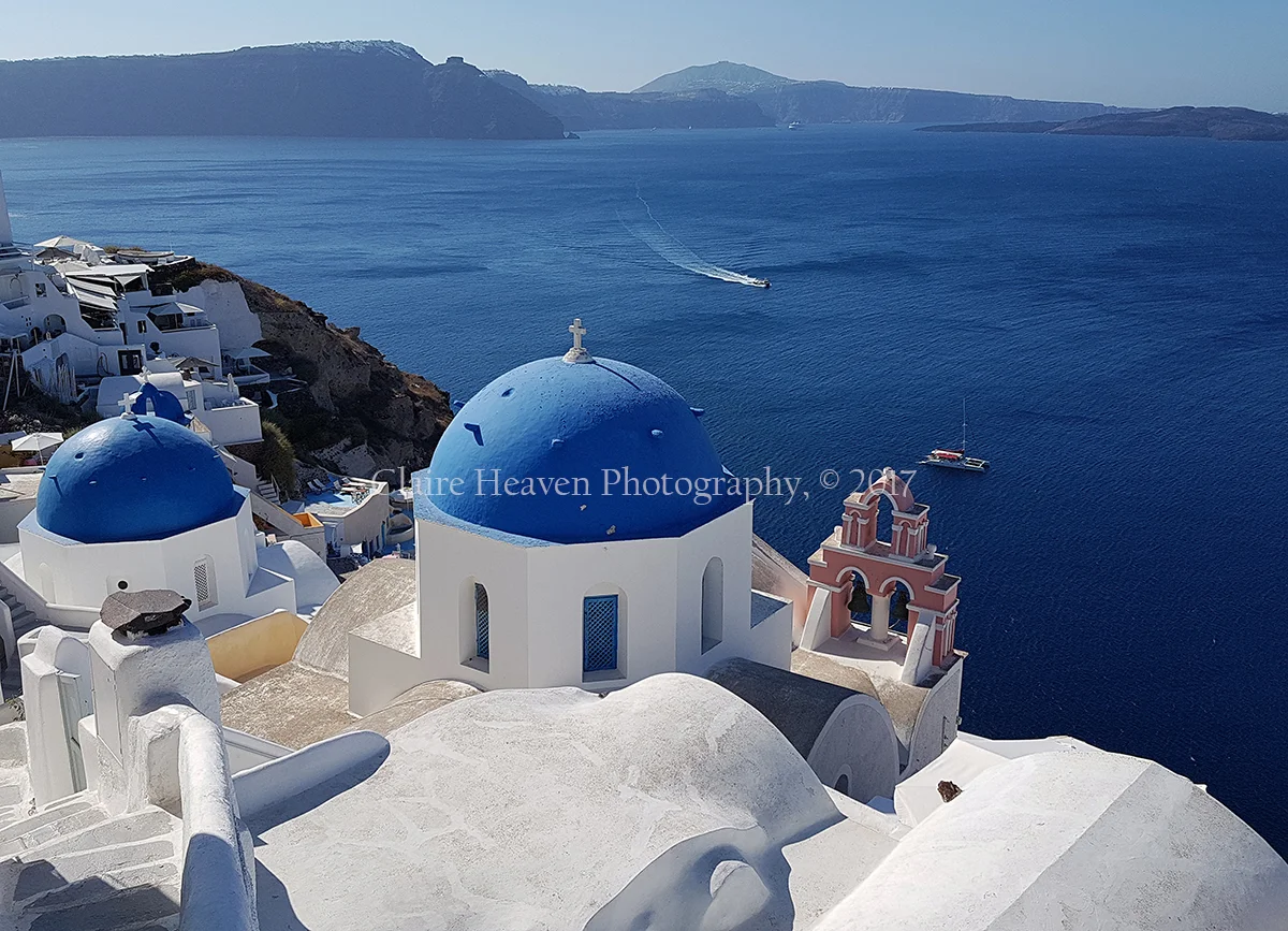 The blue domes of Oia