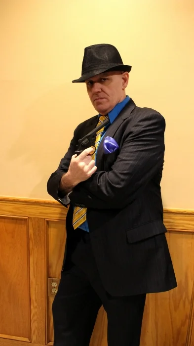  Orlando Iriarte as Louie Photo Credit: Somie Pak 