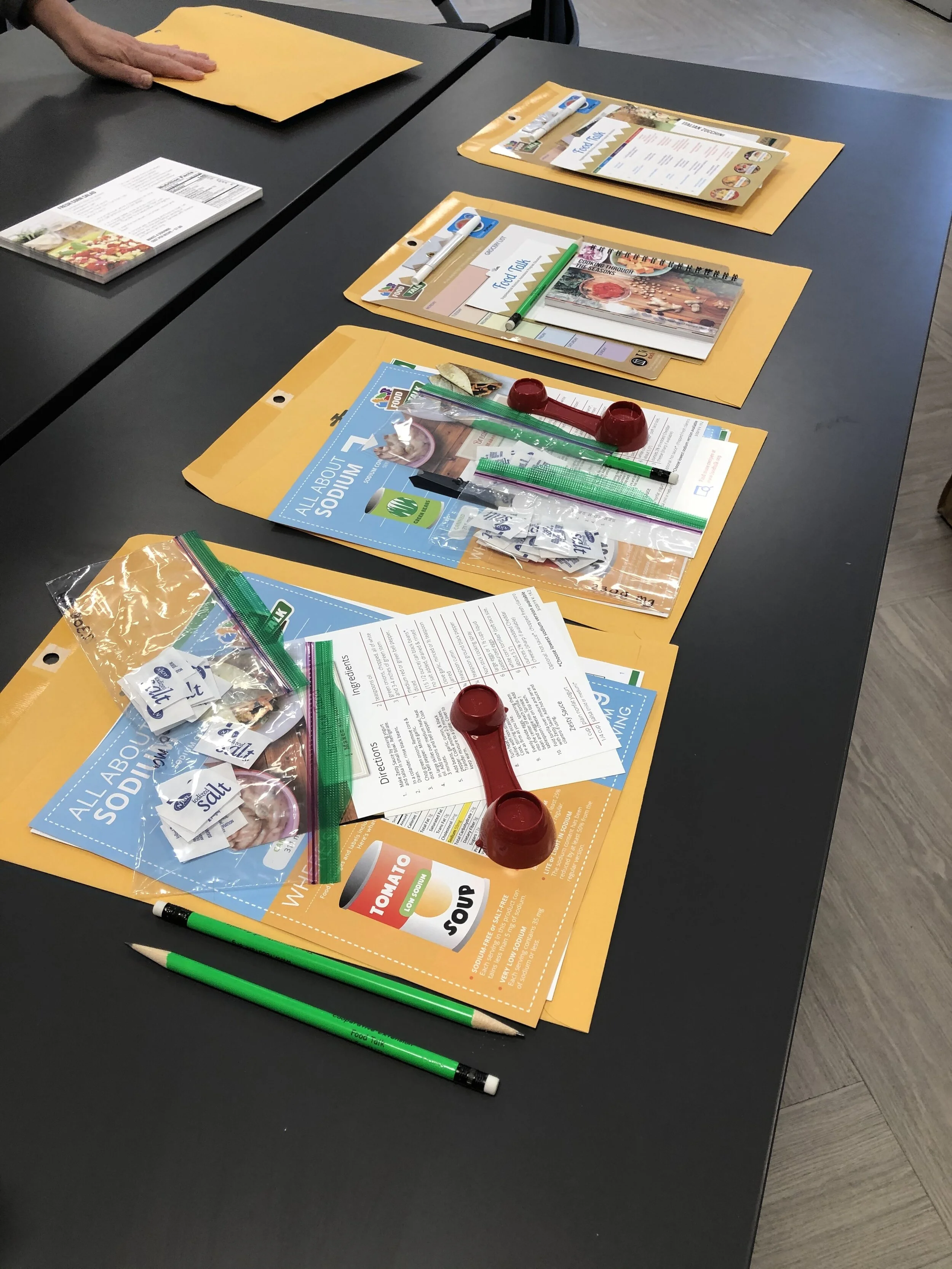 The Extension provides a number of valuable print and digital resources, including recipe cards, blogs, and videos. Photo Credit: Jackie Dallas