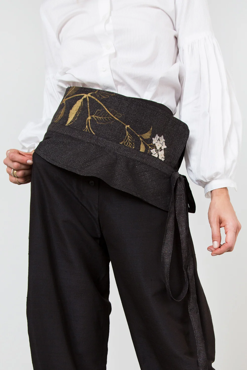 outfit7-amy-pants-5-crop.jpg