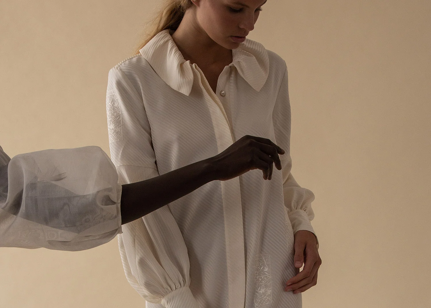 19.7.16-WhiteCollection-157.jpg