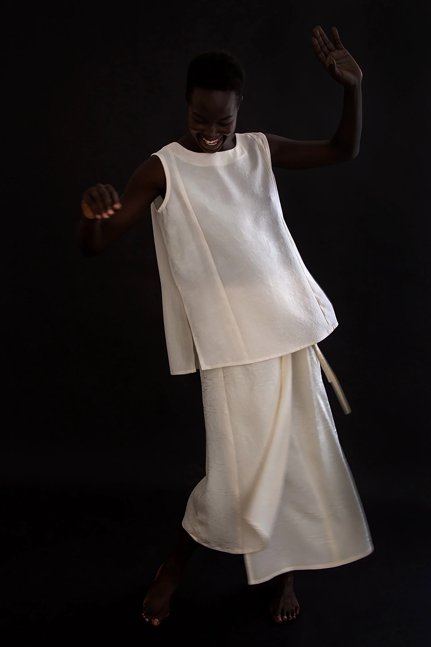 19.7.16-WhiteCollection-439.jpg