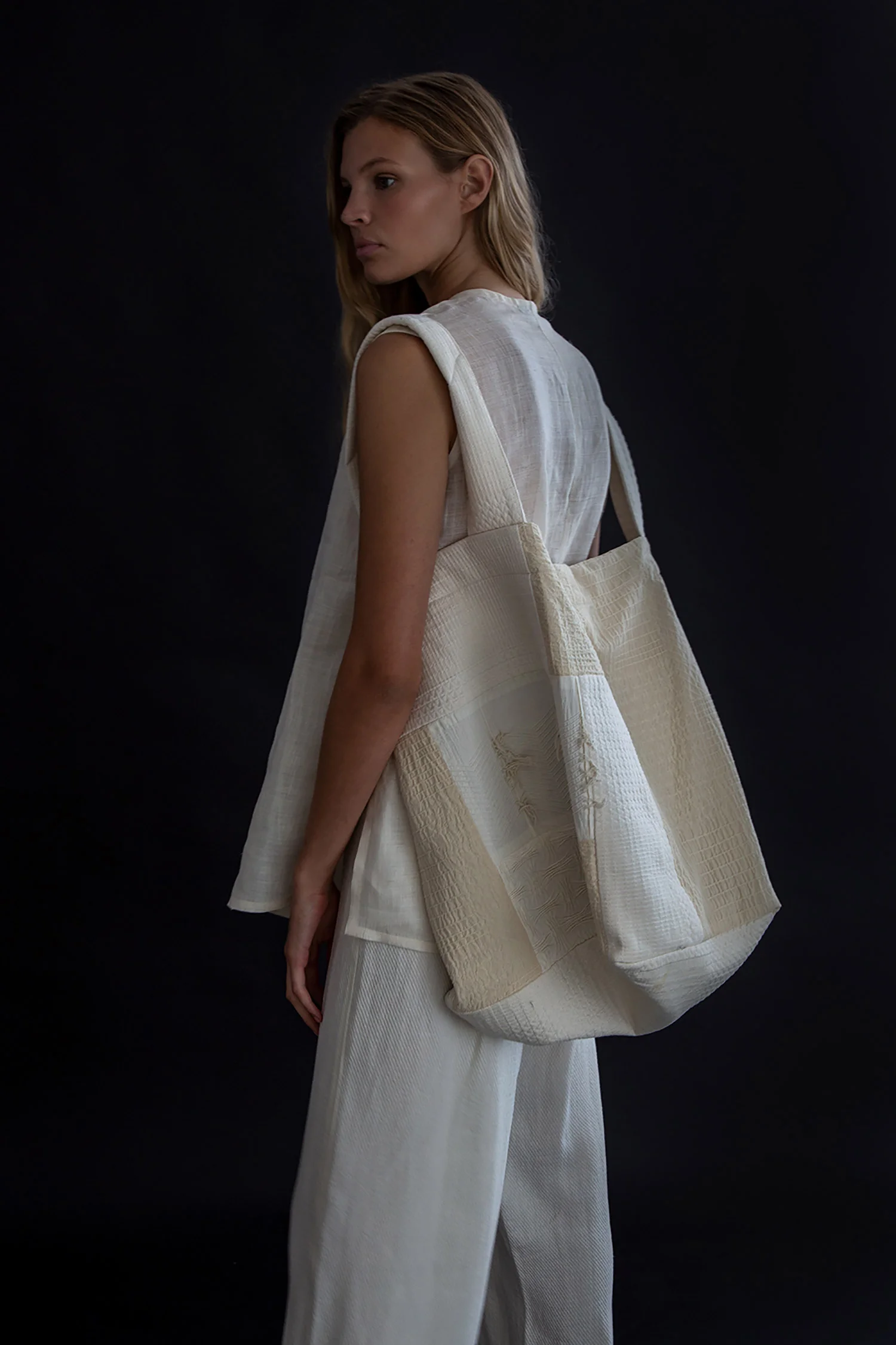 19.7.16-WhiteCollection-774.jpg