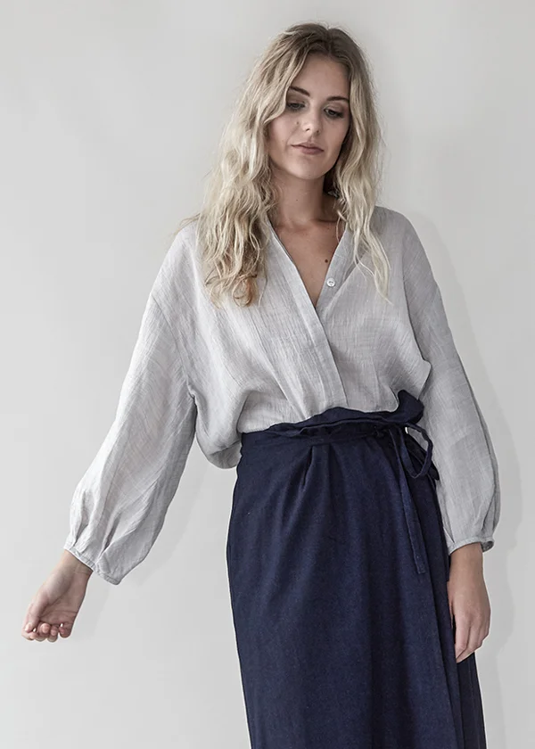 Madison Shirt with Summer Sleeves in Japanese Gray Linen