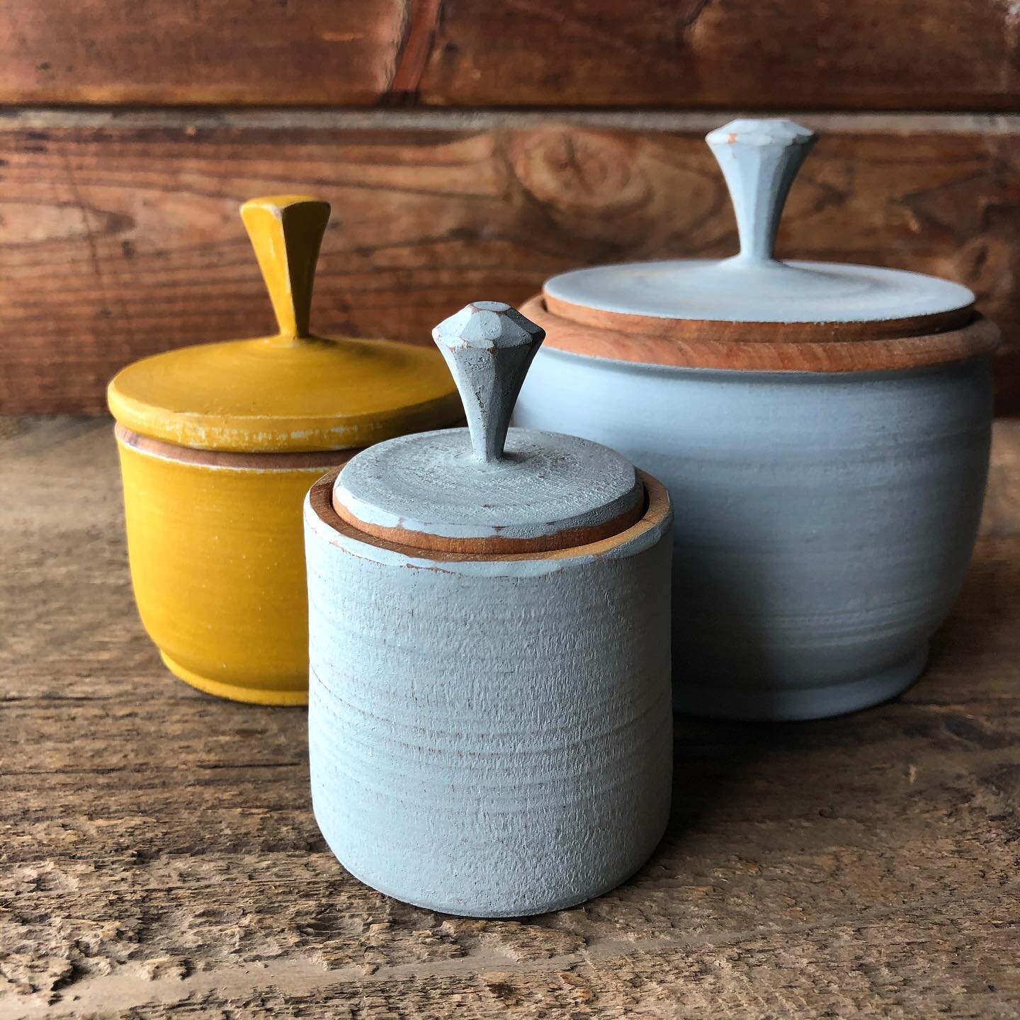 Some lidded salt cellars. Going to post these and a couple others to our shop this evening. For anyone who had trouble with our site yesterday our shipping issues are now sorted out😊. Thanks for reaching out and letting us know it&rsquo;s much appre