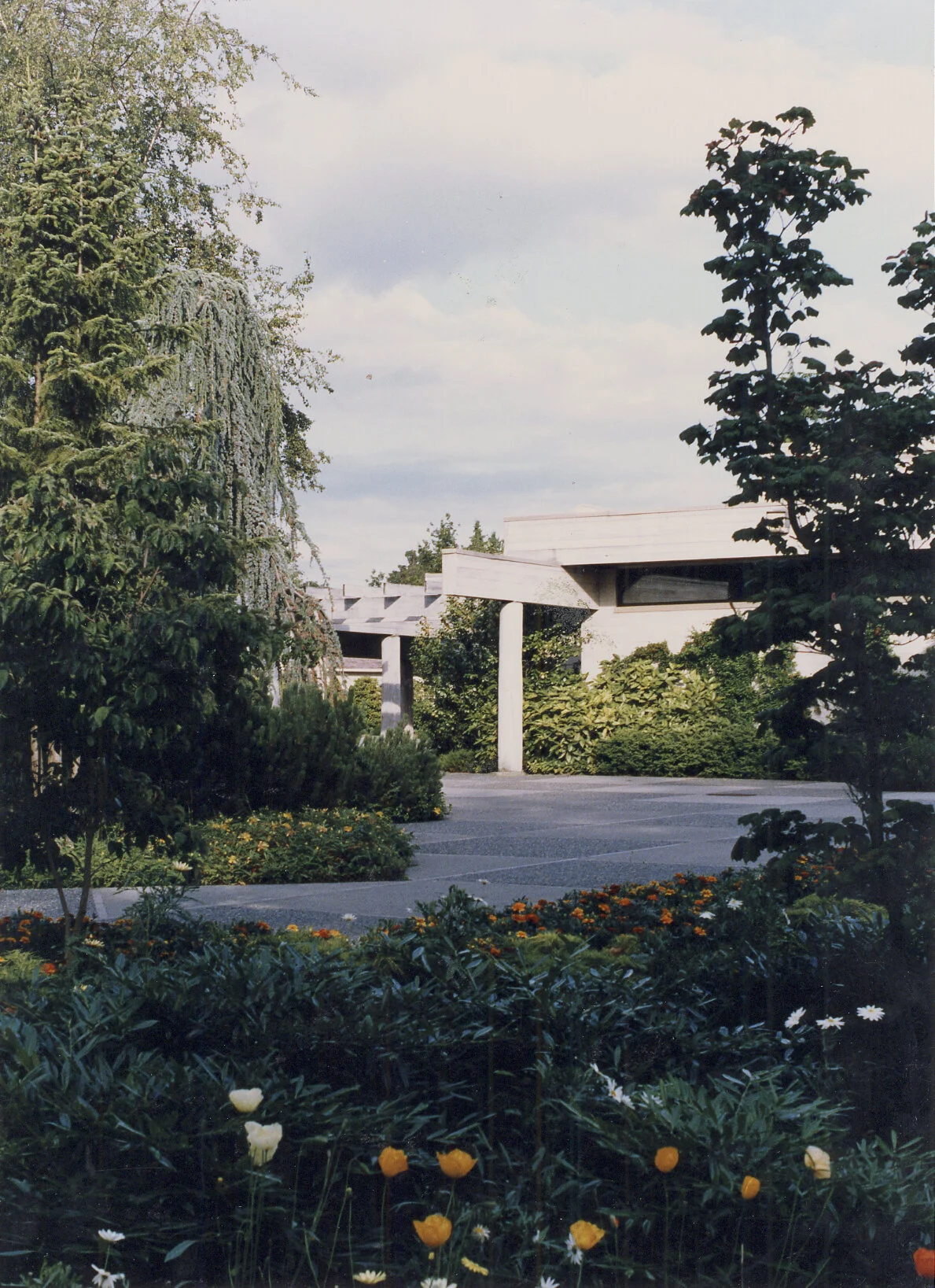 exterior-2.jpg
