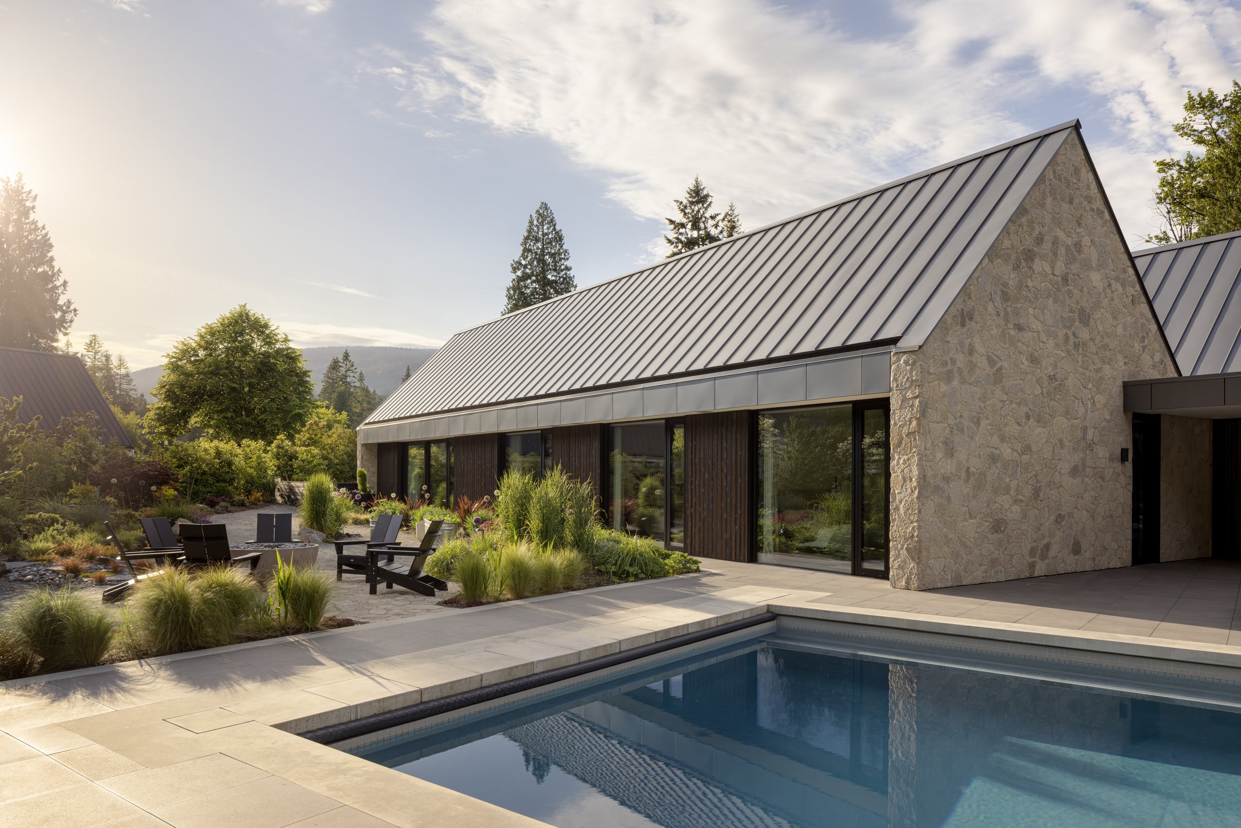  ACRE HOUSE  Construction: E2 Homes  Interior Design: Sophie Burke Design  Archtiecture: Cedric Burgers, Ryan Brown, David Yan for Burgers Architecture Inc  Photography: Ema Peter   Landscape: Skookum Landscape   Structural Engineering: Cam Mclean, M
