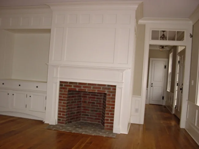 Reinhart fine finish, mantel,  vero.jpg