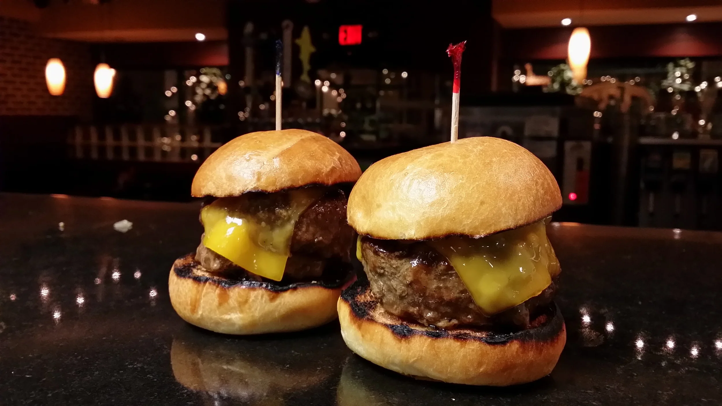 miniBurger.jpg