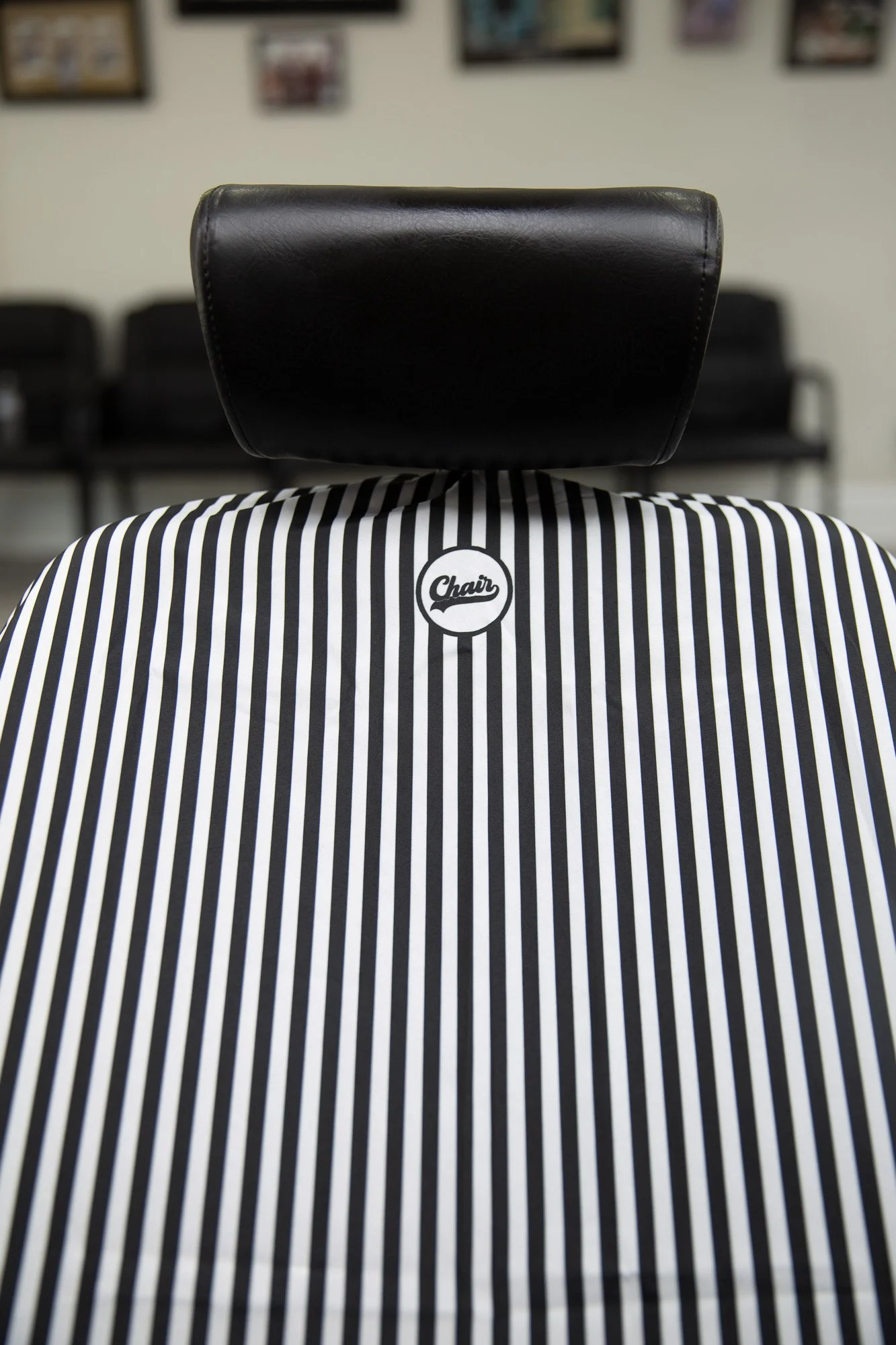 barber-cape-black-white-pinstripe-elastic-neck-2.jpg