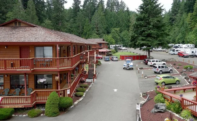 Glen Ayr Waterfront Resort