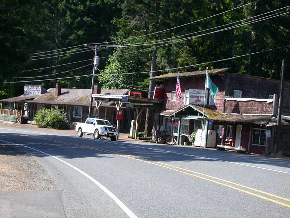 Lilliwaup Motel
