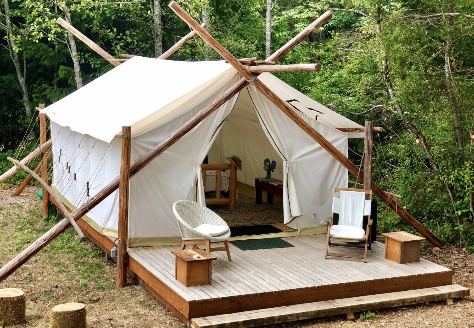 Glamping & Diving at Sund Rock!
