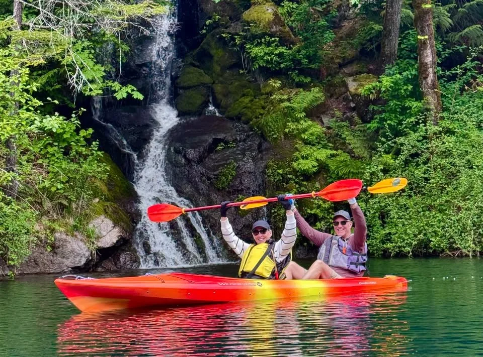 Lower Lake Cushman Waterfall Kayaking Tour