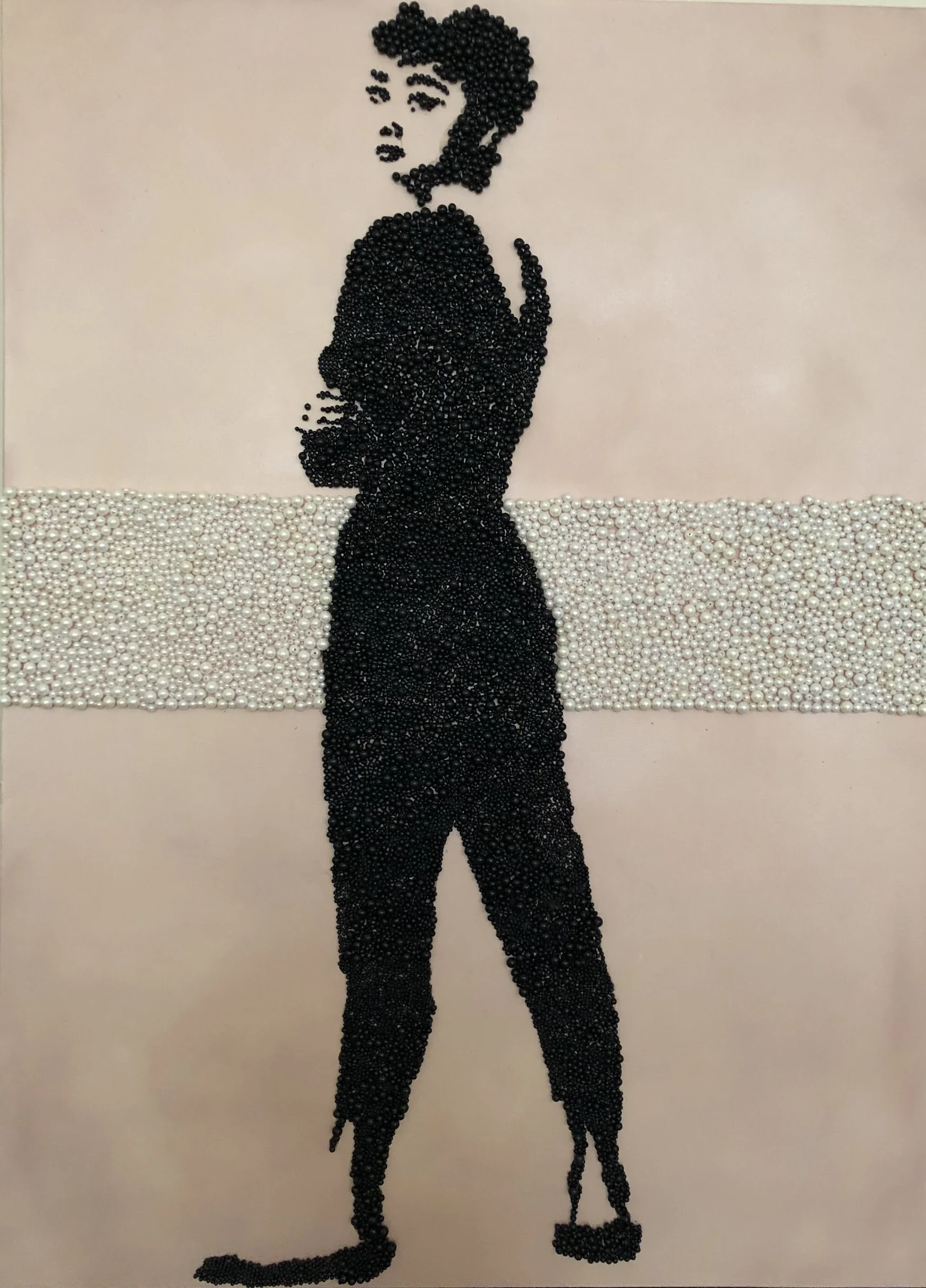 AUDREY- FULL PEARLS.JPG