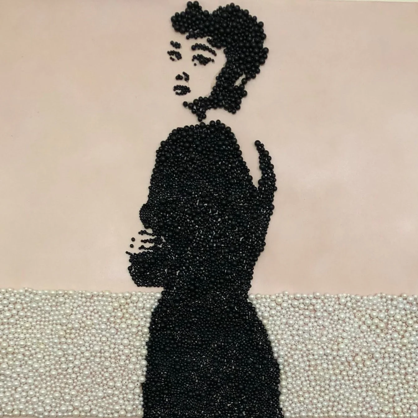 AUDREY-%2BFULL%2BPEARLS.jpg
