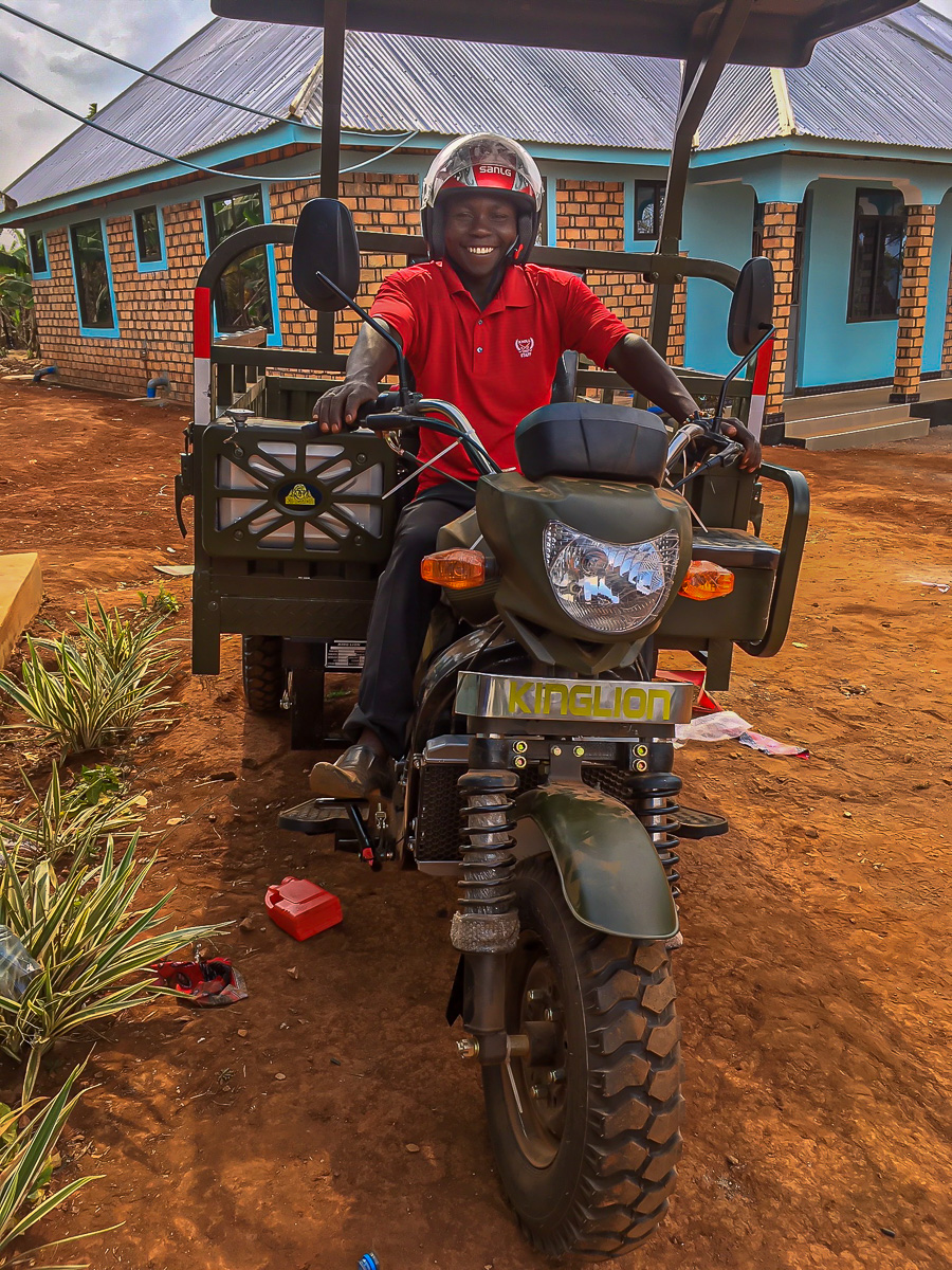 three-wheel motorcycle 9.jpg