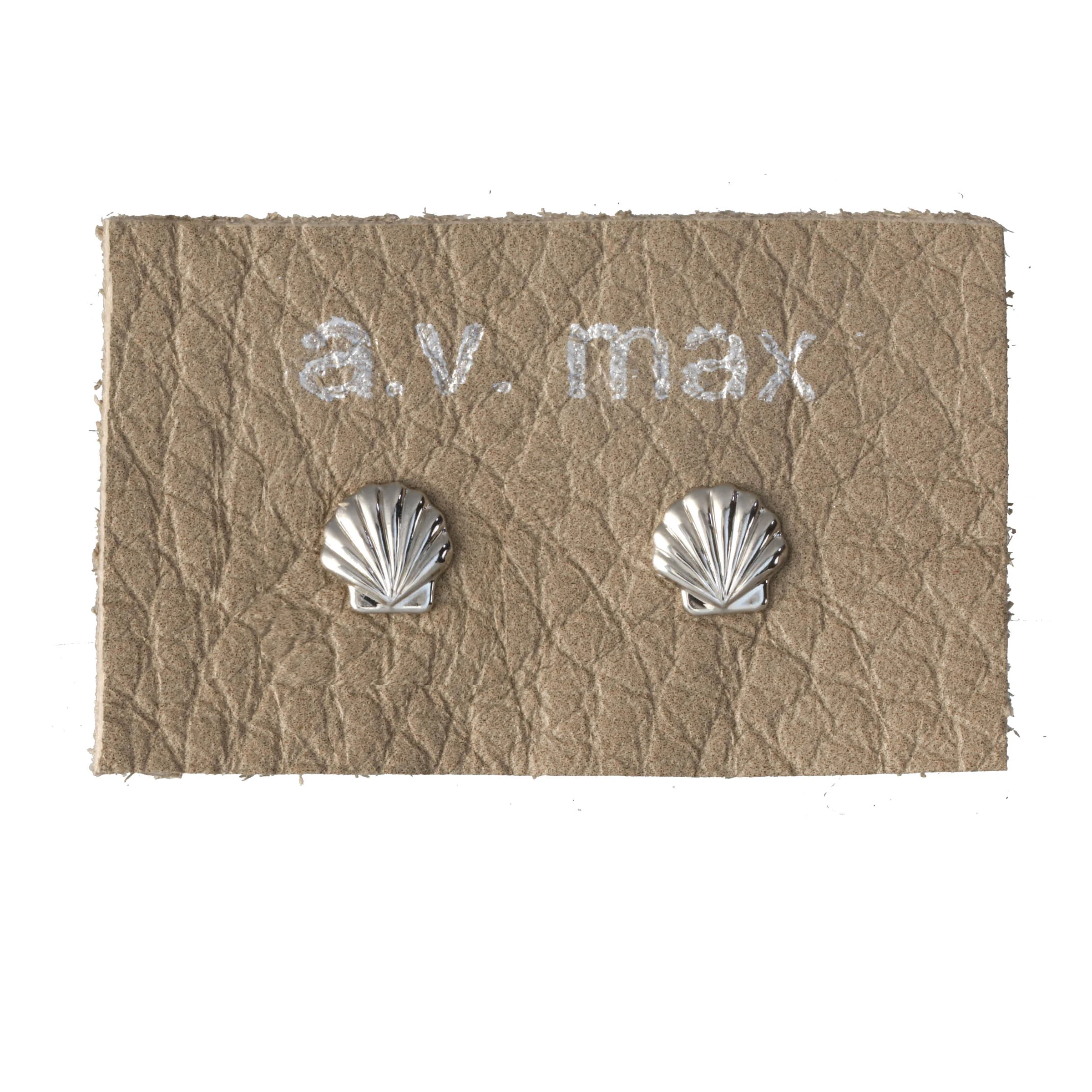 5127E silver shells.jpg