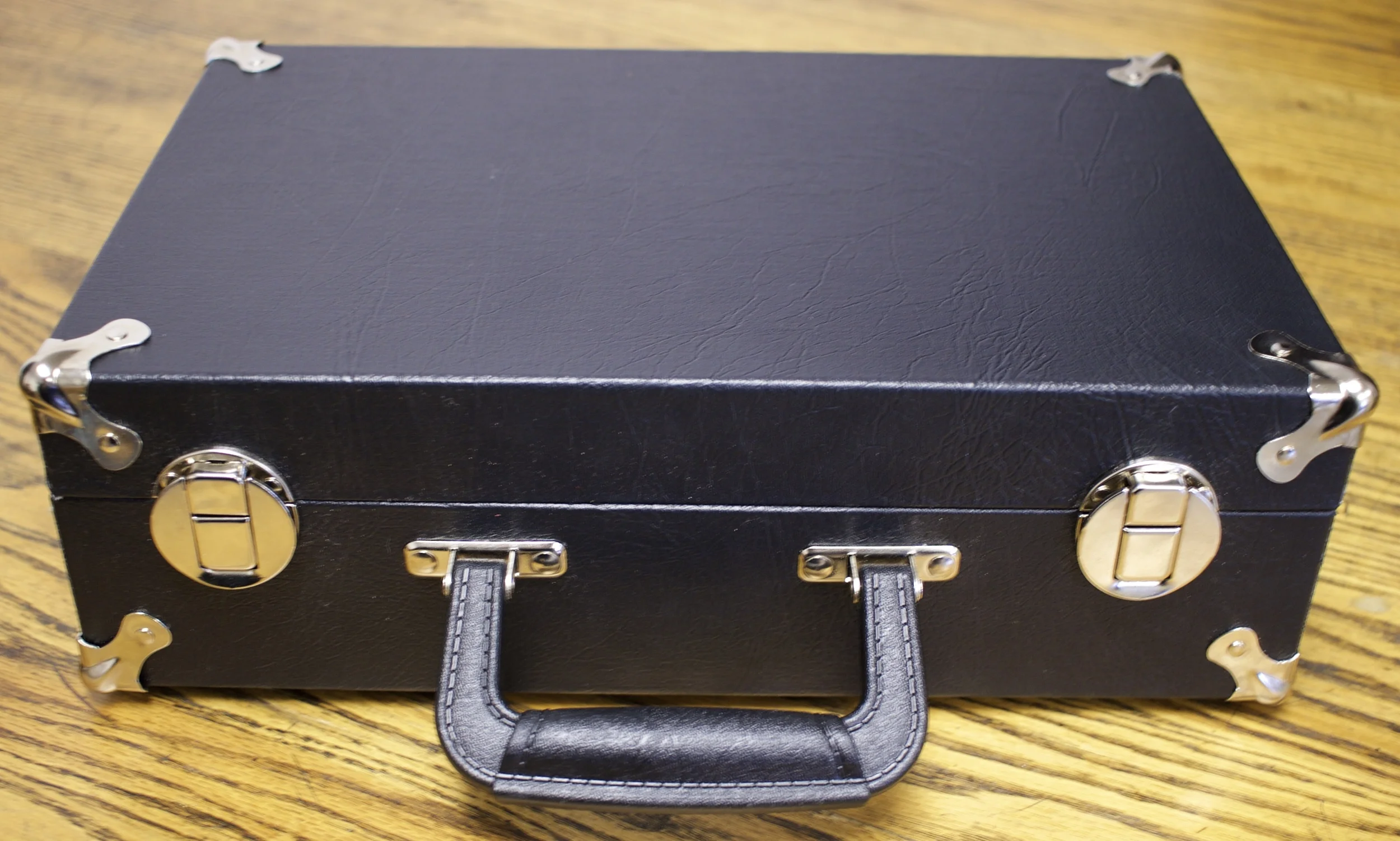 mtg card cases MTG Deck Box & Card Holder
