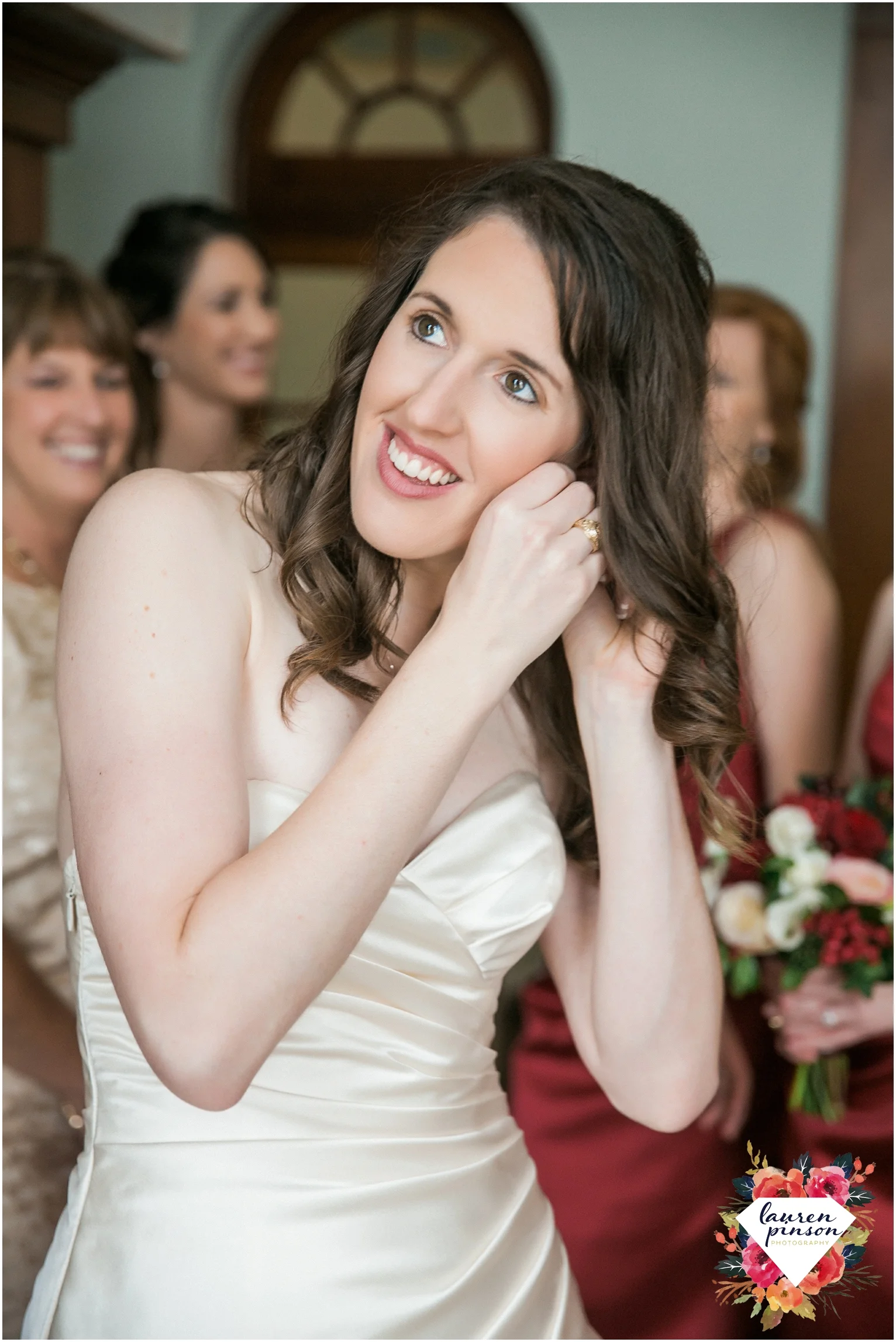wichita-falls-wedding-photographer-OUR-Lady-queen-of-peace-catholic-wedding-the-forum-photography_0908.jpg