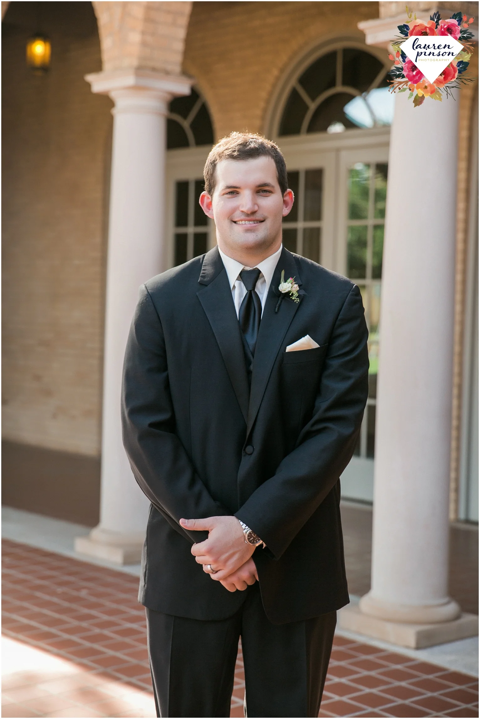 wichita-falls-wedding-photographer-kemp-center-at-the-forum-photography-two-clever-chicks_1036.jpg
