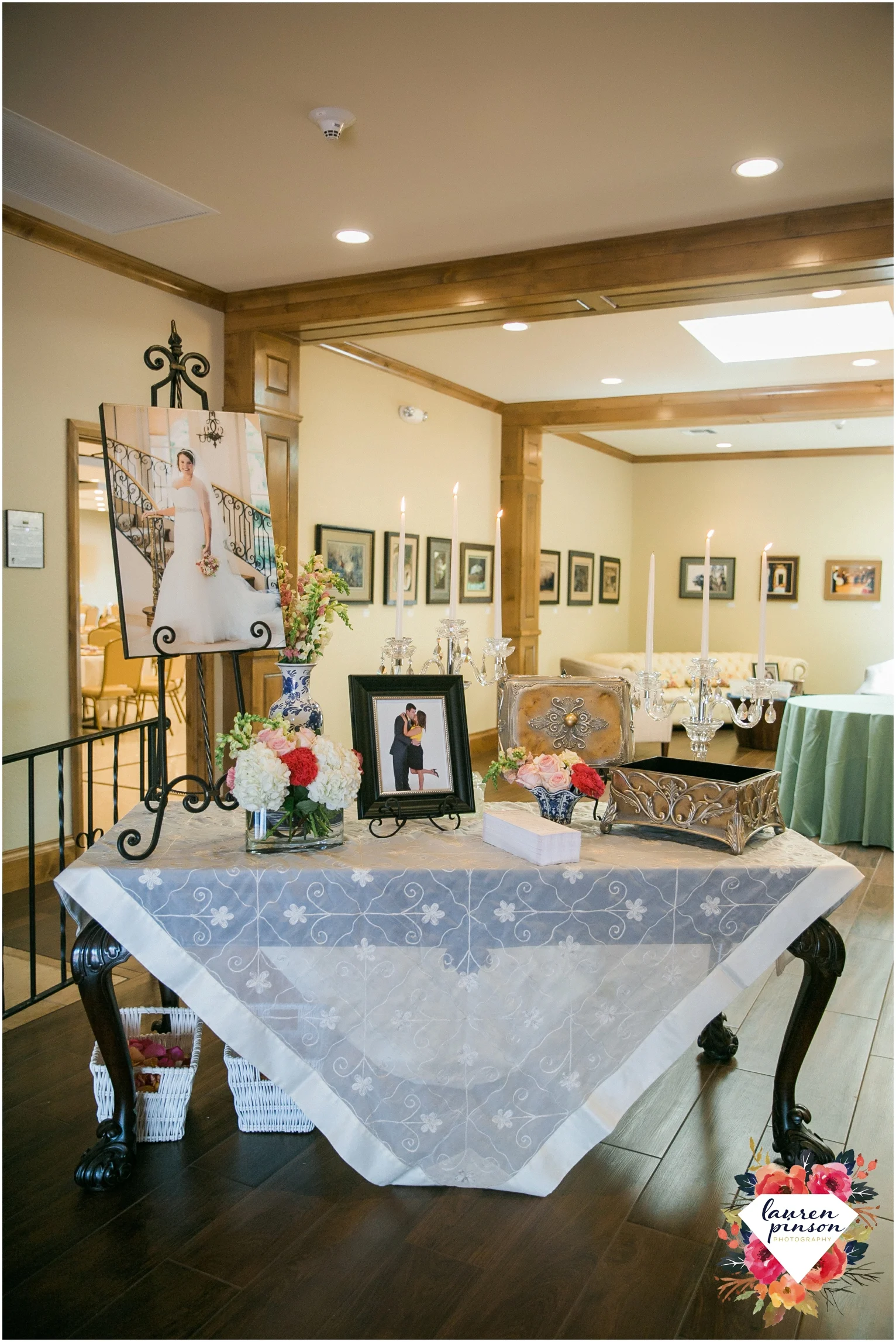 wichita-falls-wedding-photographer-kemp-center-at-the-forum-photography-two-clever-chicks_1040.jpg