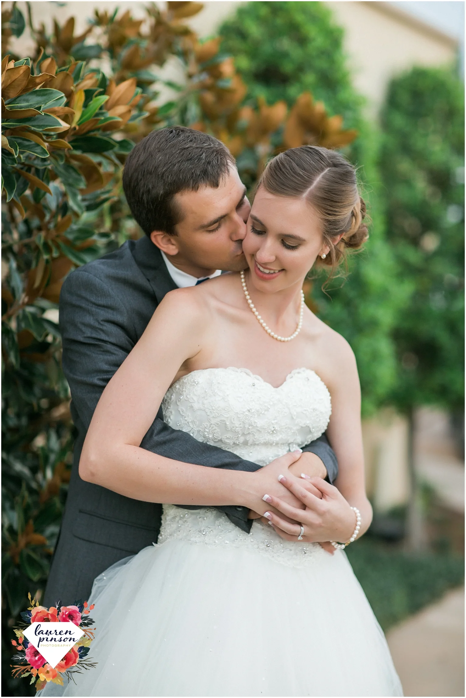 wichita-falls-wedding-photography-at-fain-presbyterian-church-and-the-wellington-timeless-classic-modern-photographer_1189.jpg