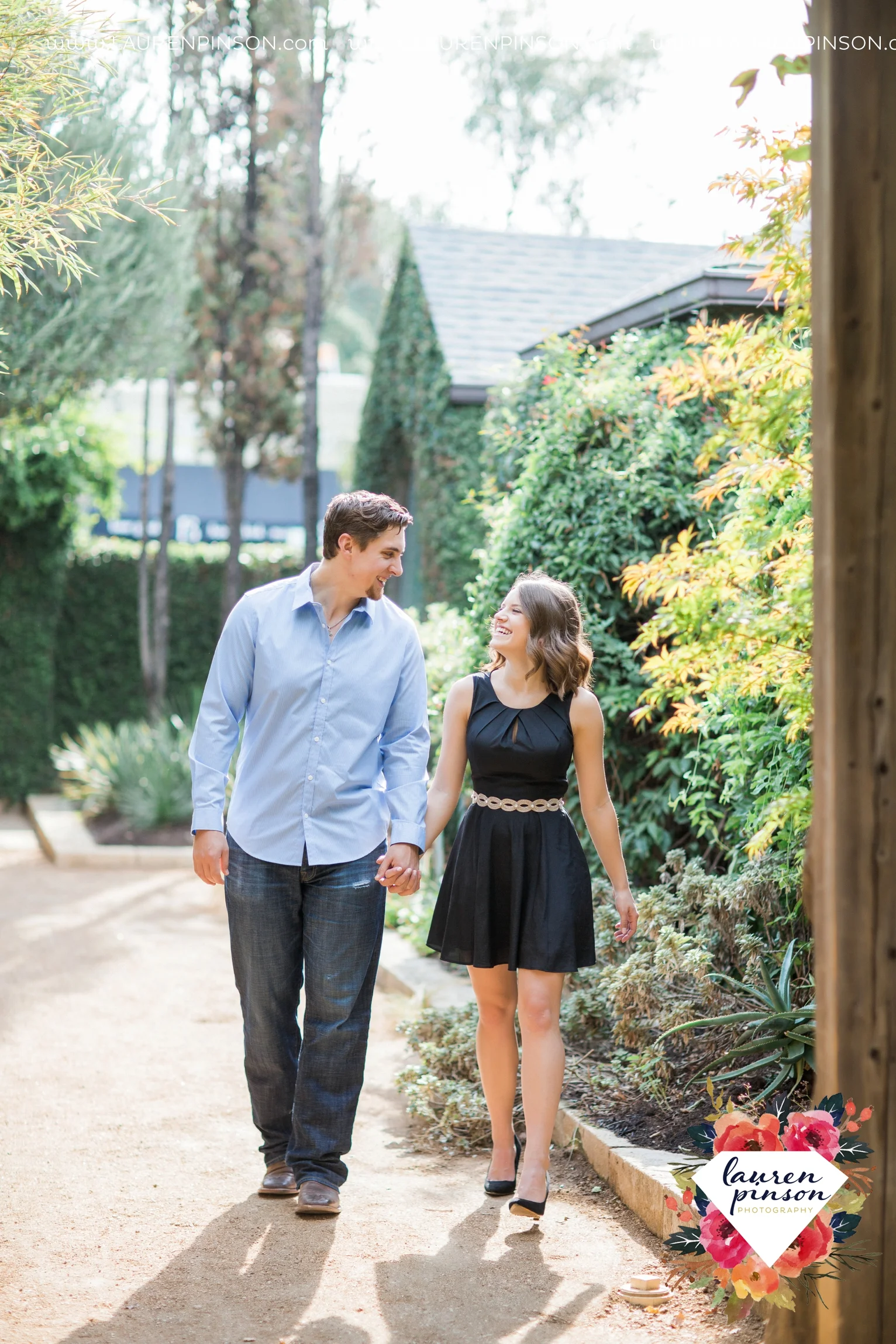 austin-texas-engagement-session-photography-by-wichita-falls-wedding-photgraphy-lauren-pinson_1388.jpg