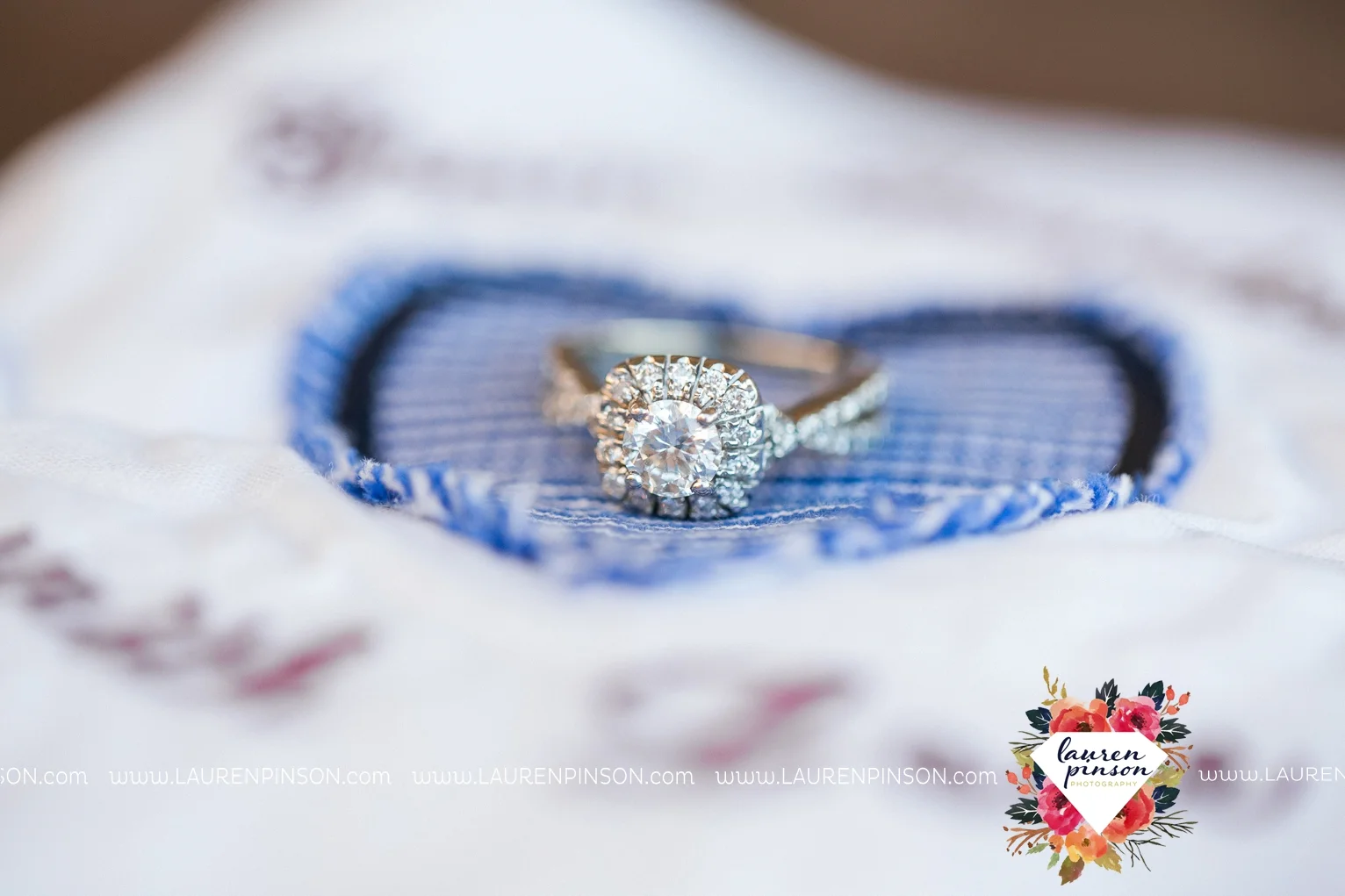 fort-worth-dfw-wedding-photographer-cleburne-jones-barns-at-willow-creek-ranch-wichita-falls-wedding-photographer-waco-texas-007.jpg